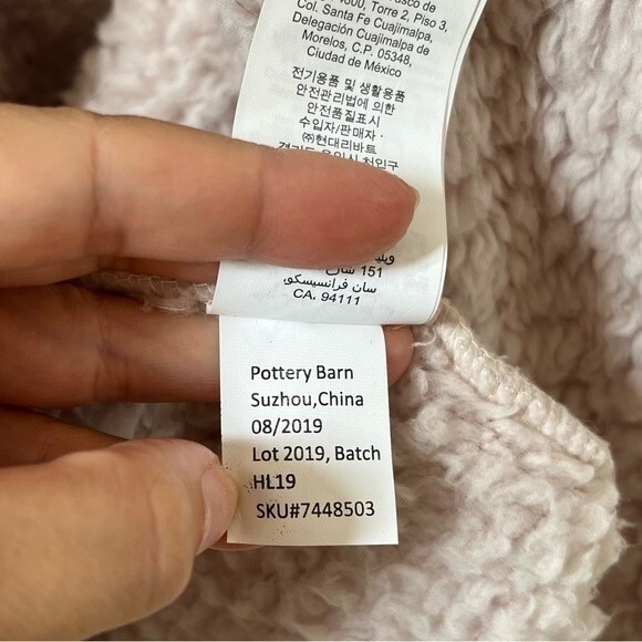 Pottery Barn Teddy Bear Robe in Pale Blush S - Picture 11 of 12